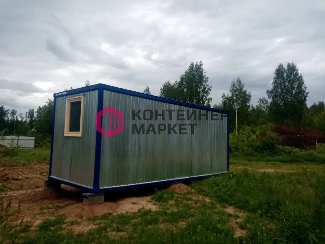 Блок контейнер металлический с кухней в тамбуре 5,85х2,4 - Вагонка деревянная
